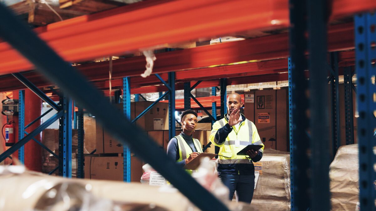 A comprehensive guide on the importance of distribution & warehousing.