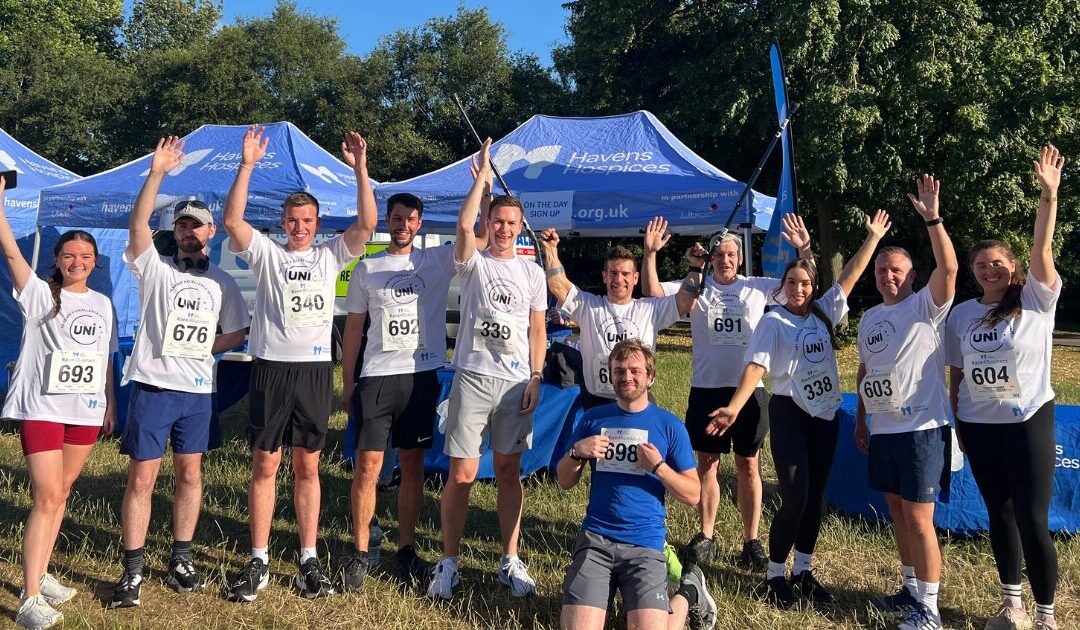 Uniserve Raises Funds for Havens Hospices at Race4Business 5K